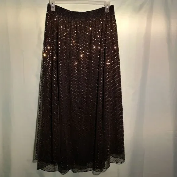 Skirt - Picture 1 of 4